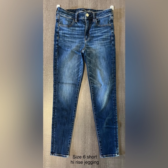 American Eagle size 6 short - Picture 1 of 2